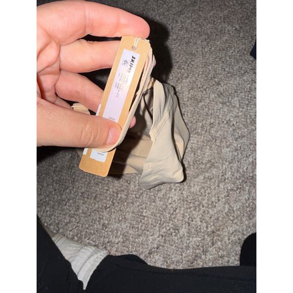 Skims naked bandeau bra size s - DD - NEW - Picture 3 of 3